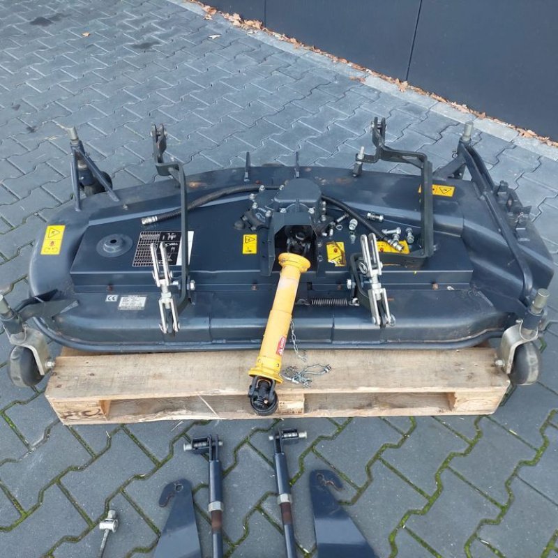 Sonstige Gartentechnik & Kommunaltechnik typu Iseki SSM54 voor TM 3215& TM 3217, Gebrauchtmaschine v STAPHORST (Obrázek 1)