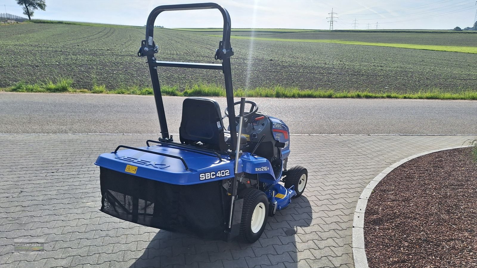 Sonstige Gartentechnik & Kommunaltechnik des Typs Iseki SXG 216+, Neumaschine in Aurolzmünster (Bild 7)