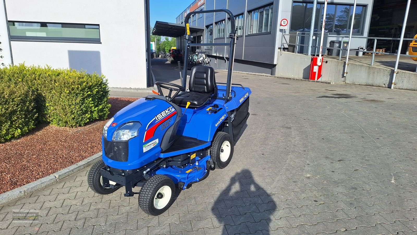 Sonstige Gartentechnik & Kommunaltechnik des Typs Iseki SXG 216+, Neumaschine in Aurolzmünster (Bild 2)