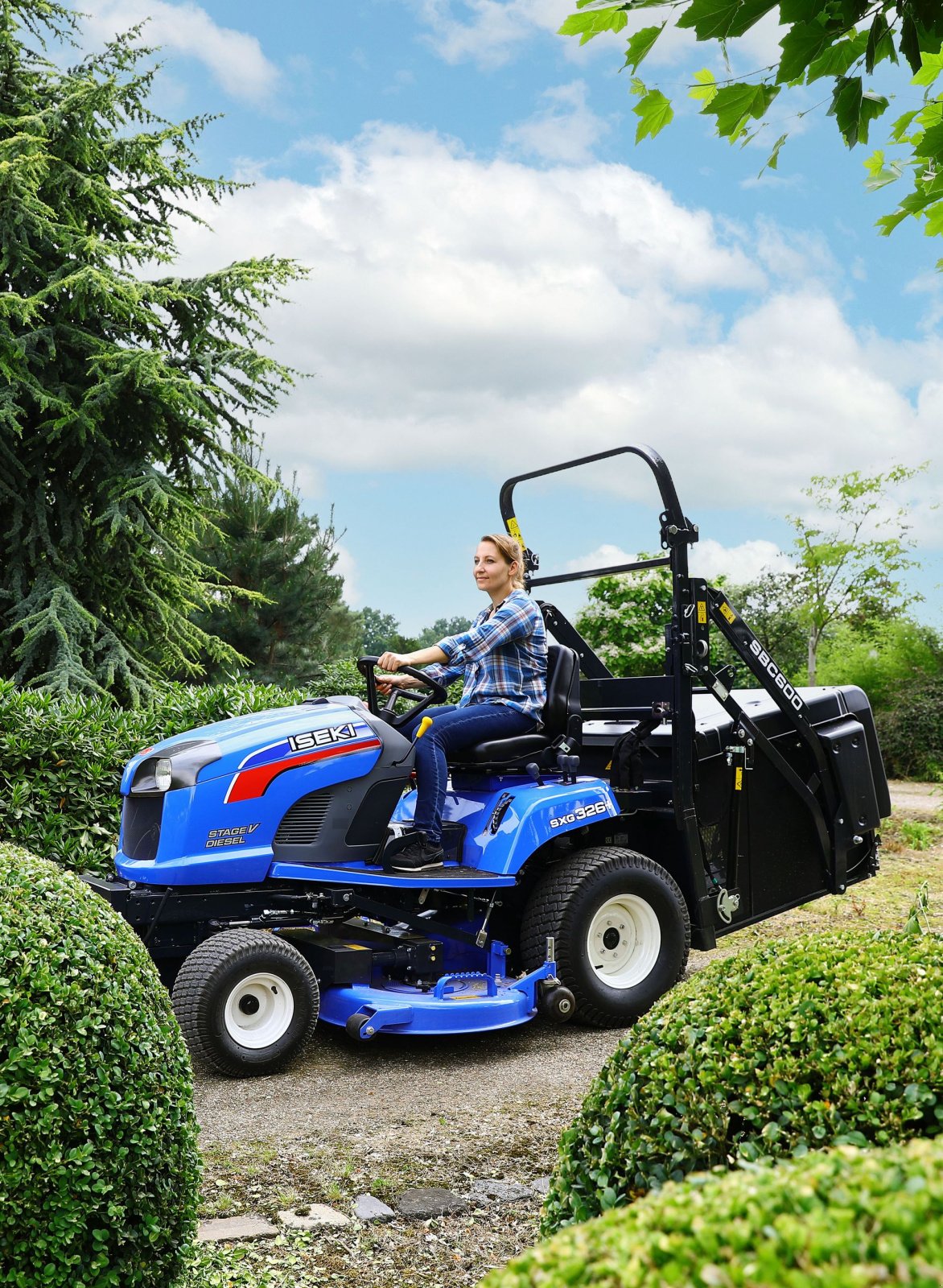 Sonstige Gartentechnik & Kommunaltechnik типа Iseki SXG 324 - mit Bodenentleerung, Neumaschine в Mehring (Фотография 1)