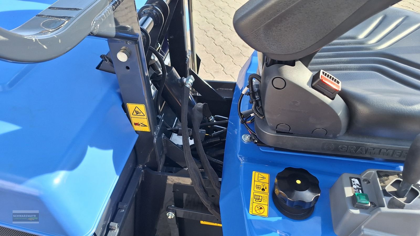 Sonstige Gartentechnik & Kommunaltechnik des Typs Iseki SXG 324+ SBC590, Neumaschine in Aurolzmünster (Bild 15)