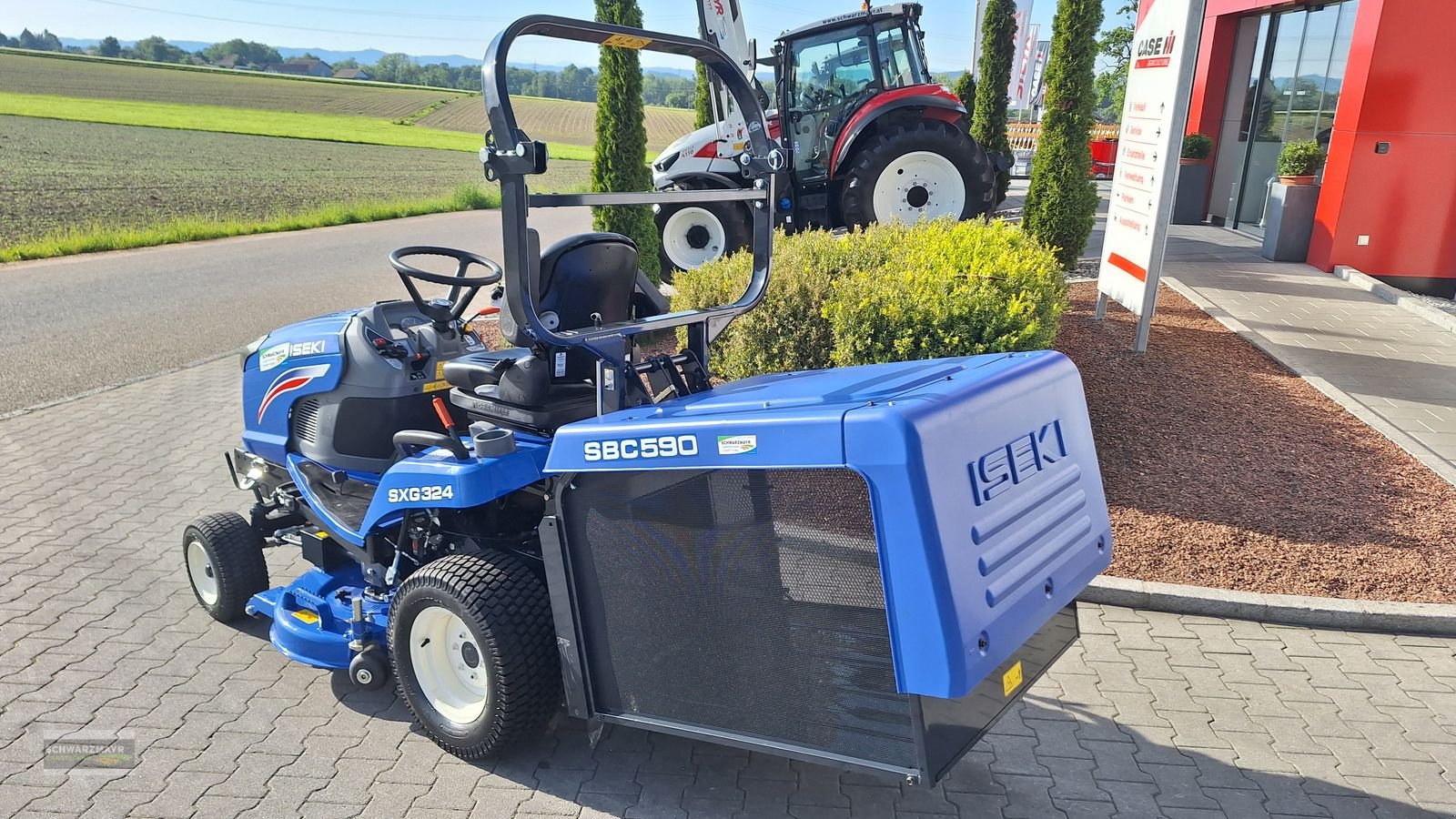 Sonstige Gartentechnik & Kommunaltechnik des Typs Iseki SXG 324+ SBC590, Neumaschine in Aurolzmünster (Bild 9)