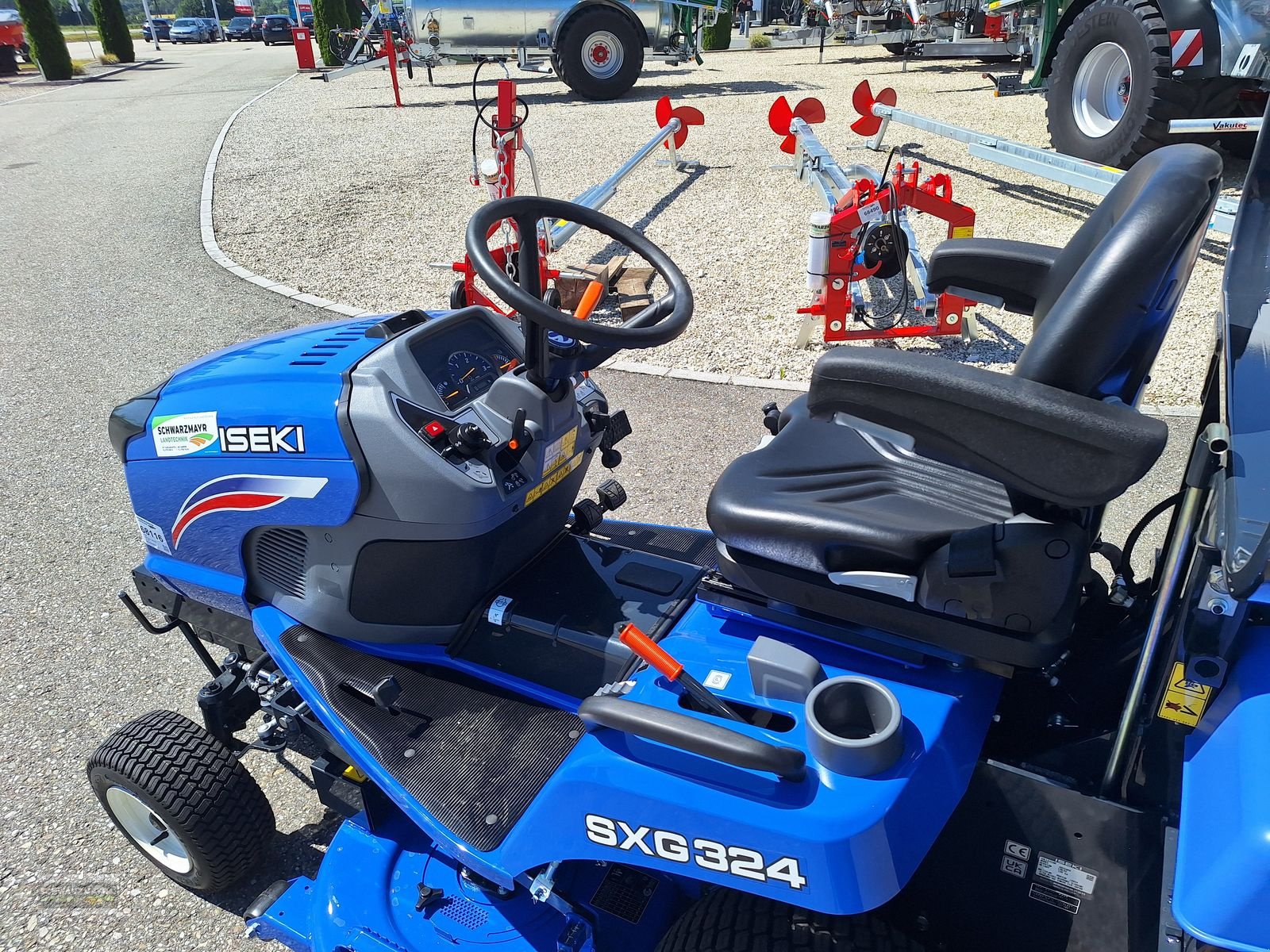 Sonstige Gartentechnik & Kommunaltechnik des Typs Iseki SXG 324+ SBC590, Neumaschine in Gampern (Bild 17)