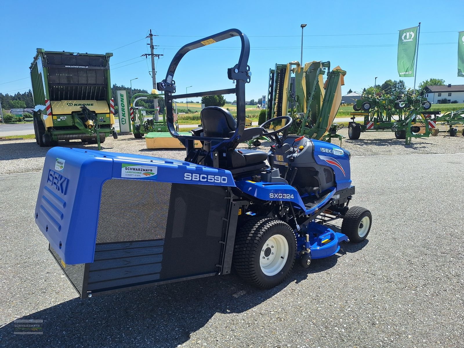 Sonstige Gartentechnik & Kommunaltechnik des Typs Iseki SXG 324+ SBC590, Neumaschine in Gampern (Bild 4)