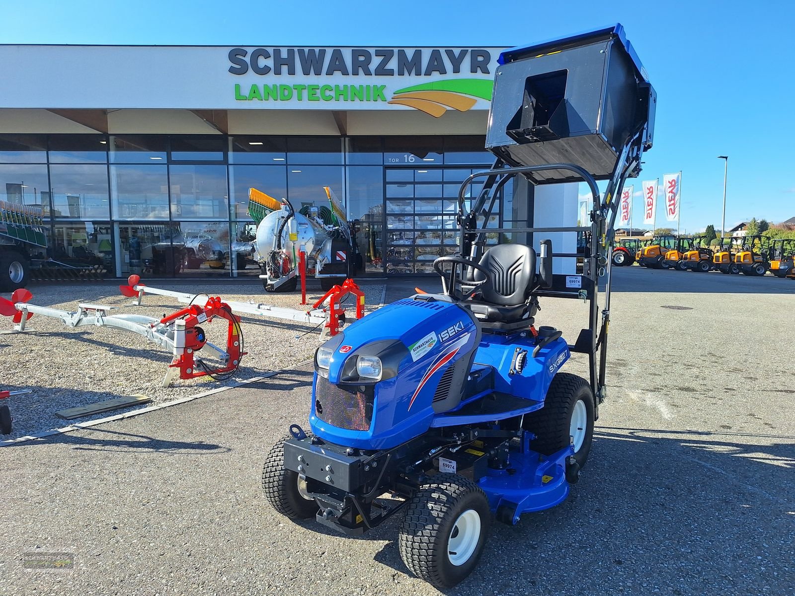 Sonstige Gartentechnik & Kommunaltechnik des Typs Iseki SXG 327+ SBC650, Neumaschine in Aurolzmünster (Bild 1)