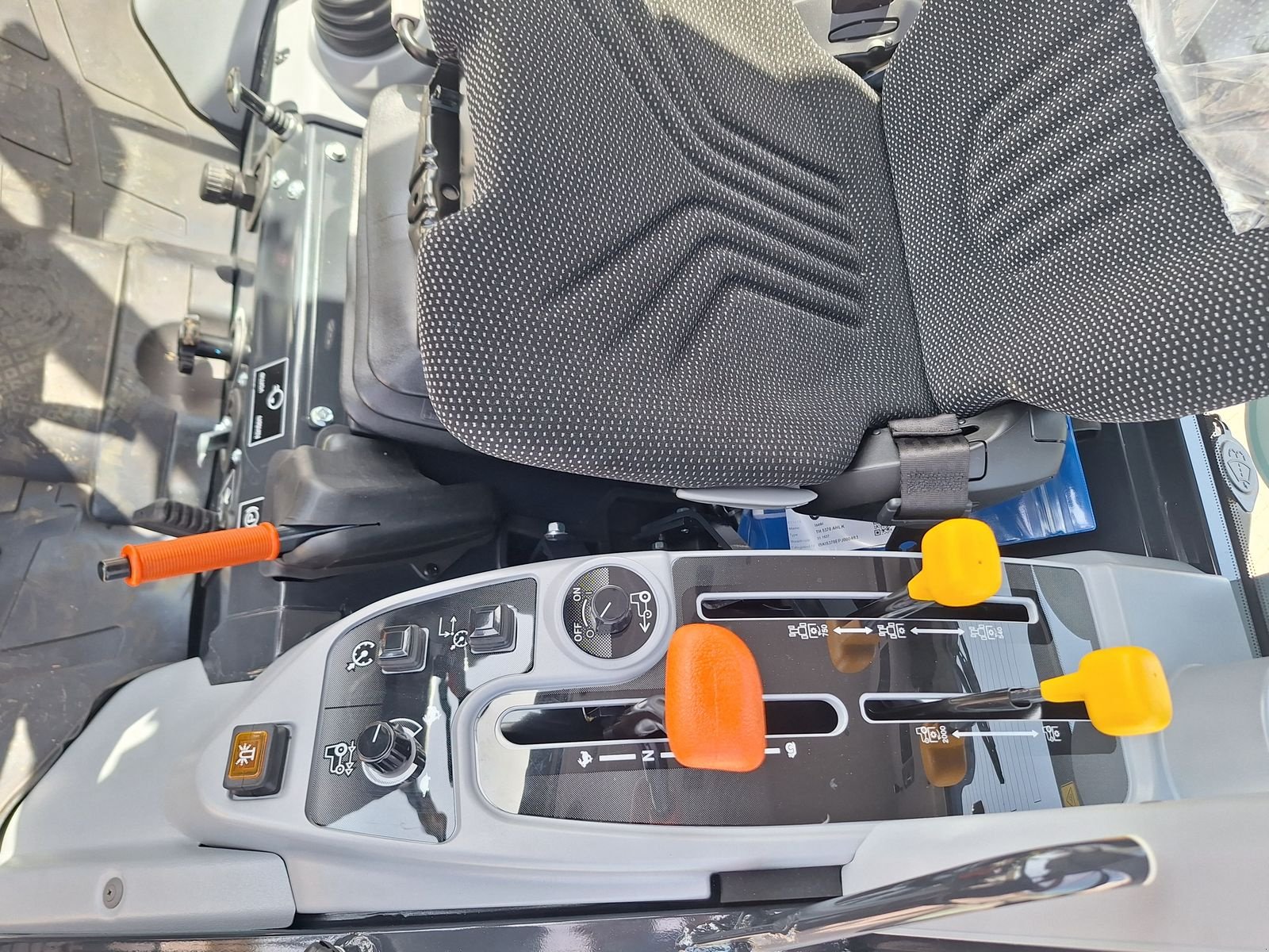 Sonstige Gartentechnik & Kommunaltechnik des Typs Iseki TH 5370 AHLK, Neumaschine in Schlitters (Bild 17)