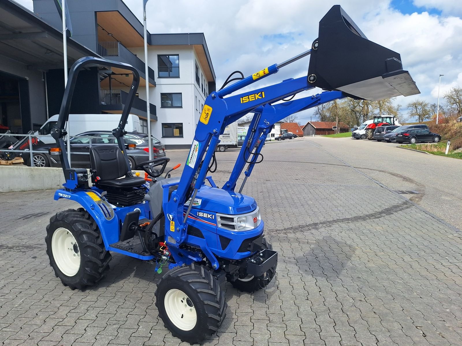 Sonstige Gartentechnik & Kommunaltechnik des Typs Iseki TM 3217 AL, Neumaschine in Schlitters (Bild 19)