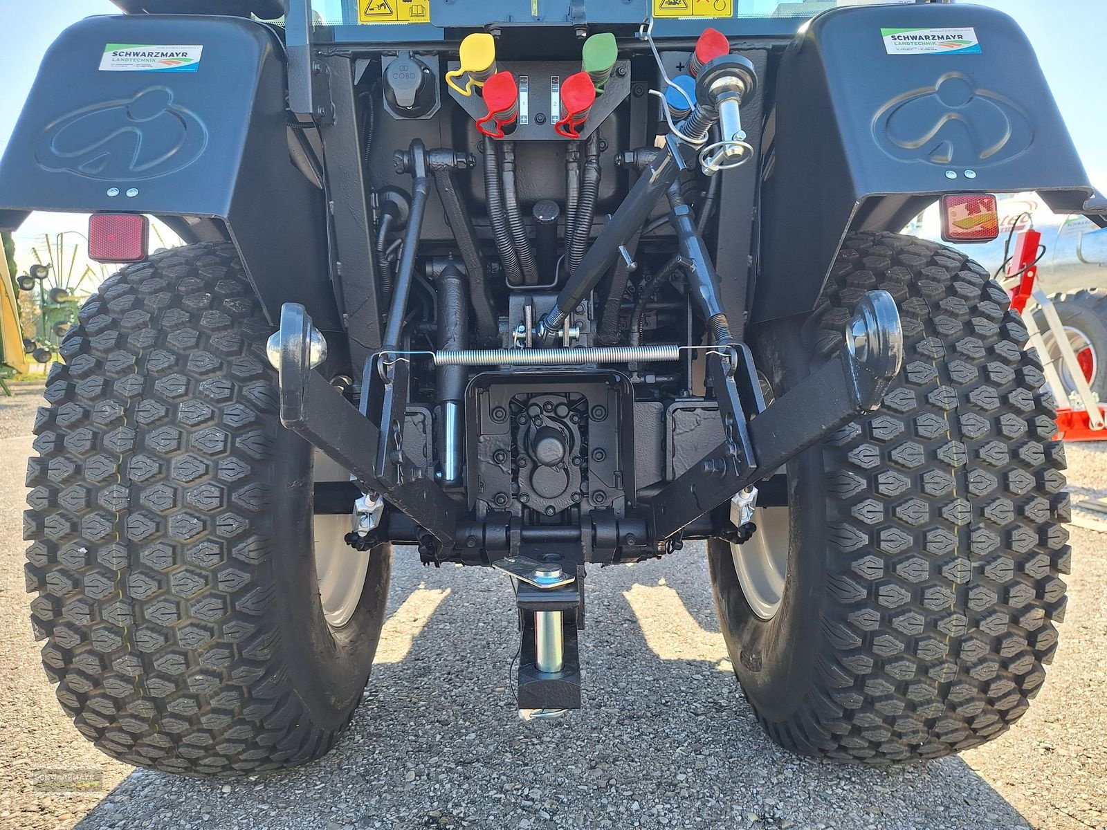 Sonstige Gartentechnik & Kommunaltechnik des Typs Iseki TM 4270 AHLK, Neumaschine in Gampern (Bild 13)