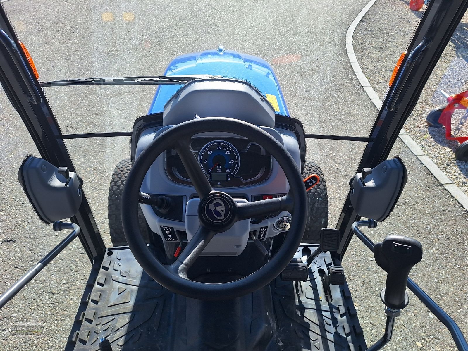 Sonstige Gartentechnik & Kommunaltechnik des Typs Iseki TM 4270 AHLK, Neumaschine in Gampern (Bild 19)