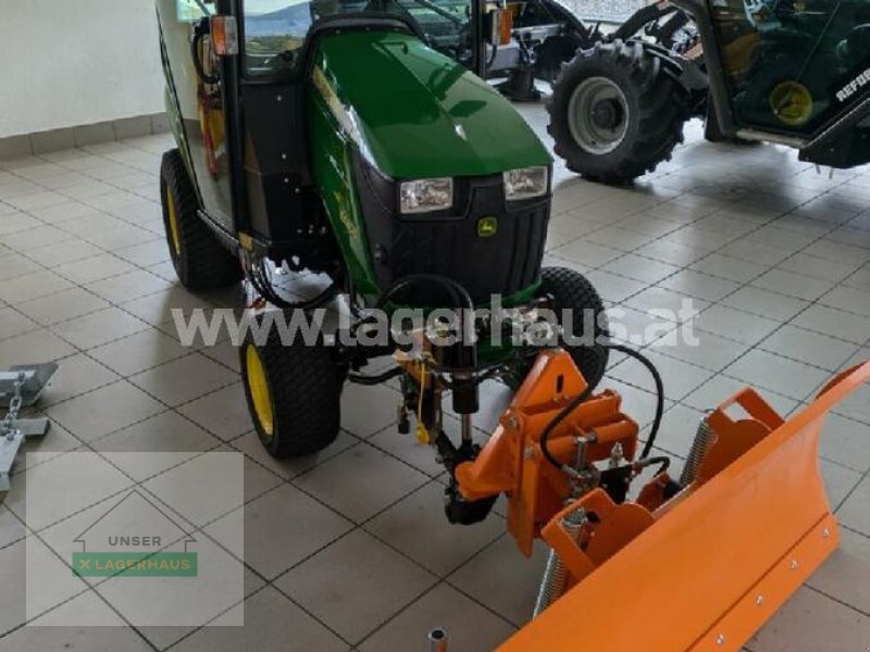 John Deere 1026 R SNOW FOX, Neumaschine (Obrázek 1) Sonstige Gartentechnik & Kommunaltechnik typu John Deere 1026 R SNOW FOX, Neumaschine v Schlitters (Obrázek 1)