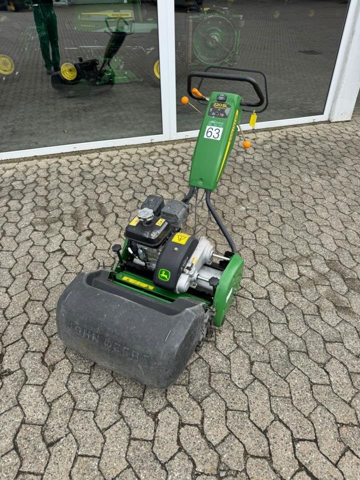 Sonstige Gartentechnik & Kommunaltechnik tipa John Deere 220 SL SINGLELKLIPPE, Gebrauchtmaschine u Trige (Slika 1)