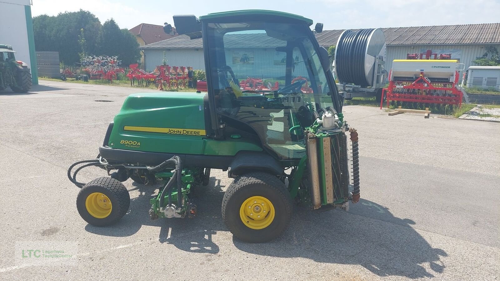 Sonstige Gartentechnik & Kommunaltechnik typu John Deere 8900A, Gebrauchtmaschine v Herzogenburg (Obrázek 7)