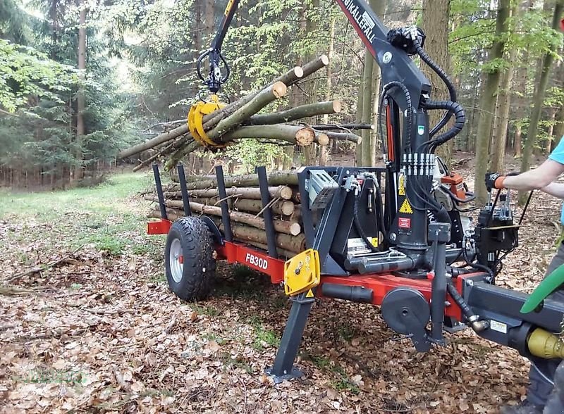 Sonstige Gartentechnik & Kommunaltechnik typu Källefall Rückewagen Rückehänger FB30D mit Forstkran FB 42L, Neumaschine v Schlettau (Obrázek 7)