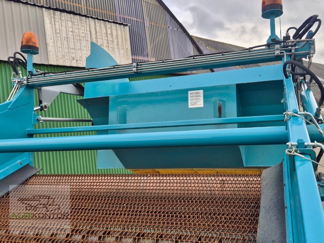 Sonstige Gartentechnik & Kommunaltechnik του τύπου Kässbohrer Beach Tech 2800 - Strandreiniger, Gebrauchtmaschine σε Liebenwalde (Φωτογραφία 10)