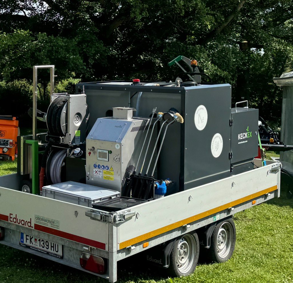 Sonstige Gartentechnik & Kommunaltechnik des Typs Keckex KOMEX-M13/HD/800, Ausstellungsmaschine in Regensdorf (Bild 1)