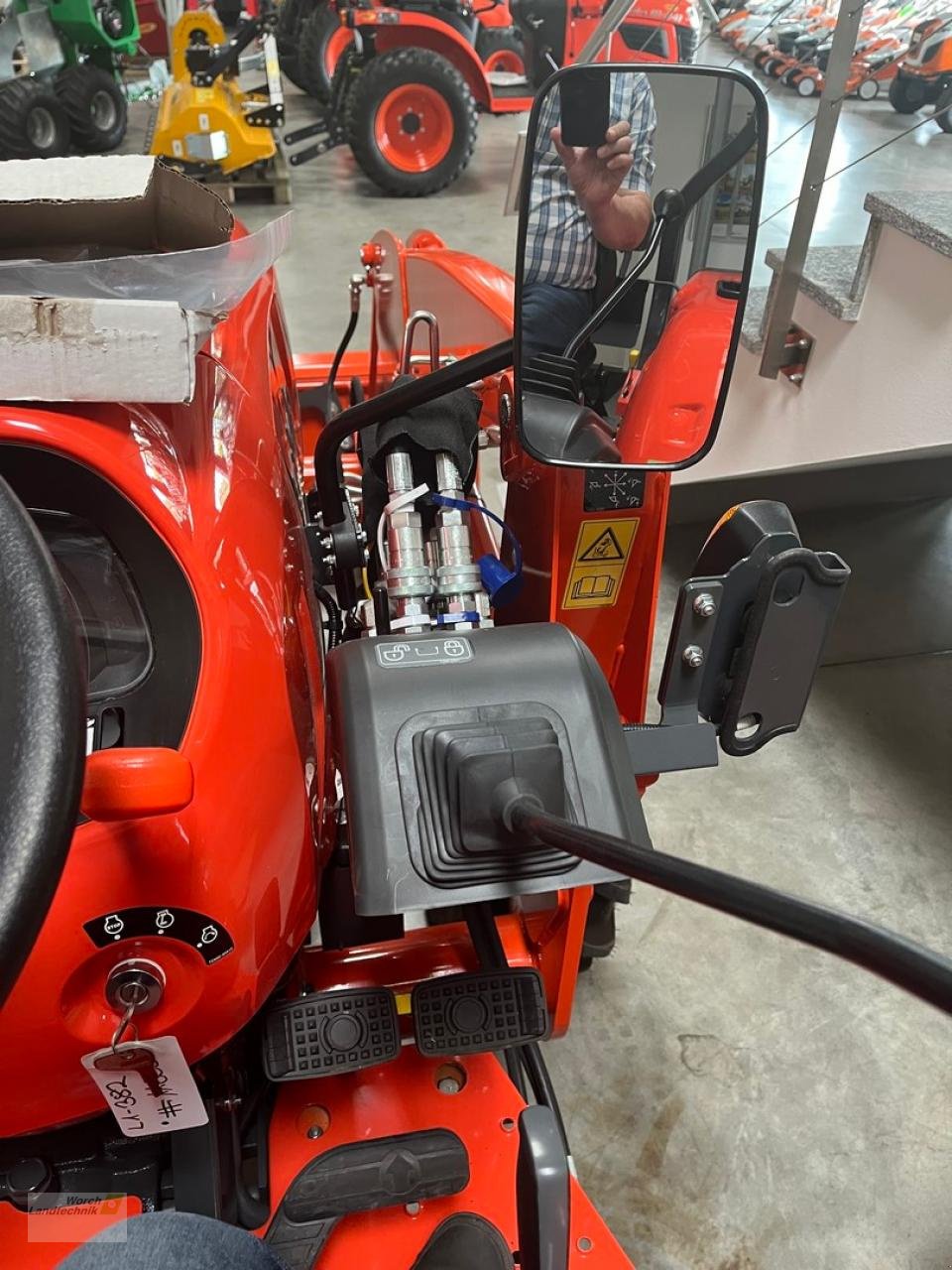 Sonstige Gartentechnik & Kommunaltechnik typu Kubota L 1-382 DHW EC, Neumaschine v Schora (Obrázek 9)