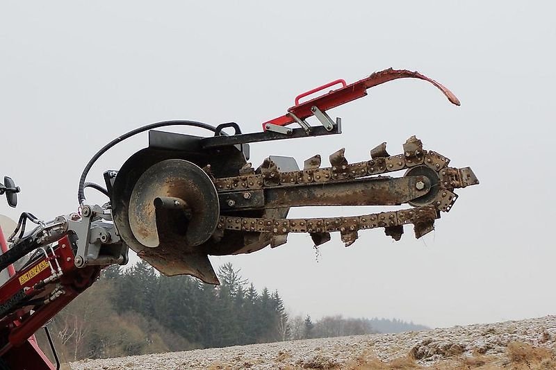 Sonstige Gartentechnik & Kommunaltechnik des Typs laski Grabenfräse Schachtfräse Schlitzfräse Kabelfräse, Gebrauchtmaschine in Schmallenberg (Bild 3)