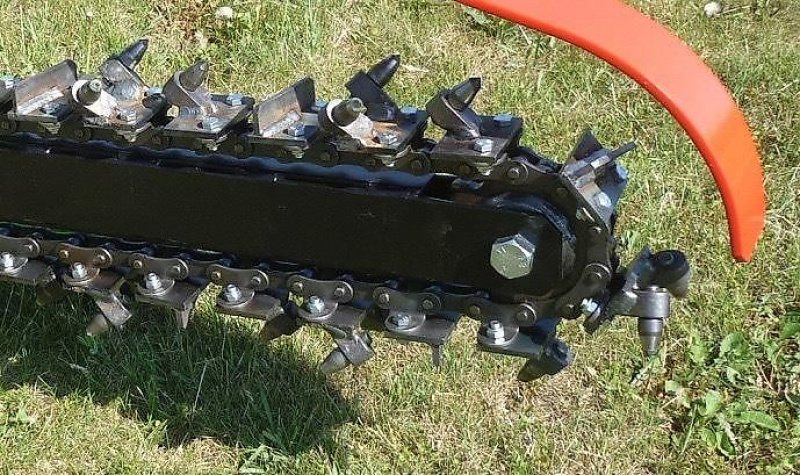 Sonstige Gartentechnik & Kommunaltechnik des Typs laski Grabenfräse Schachtfräse Schlitzfräse Kabelfräse, Gebrauchtmaschine in Schmallenberg (Bild 2)