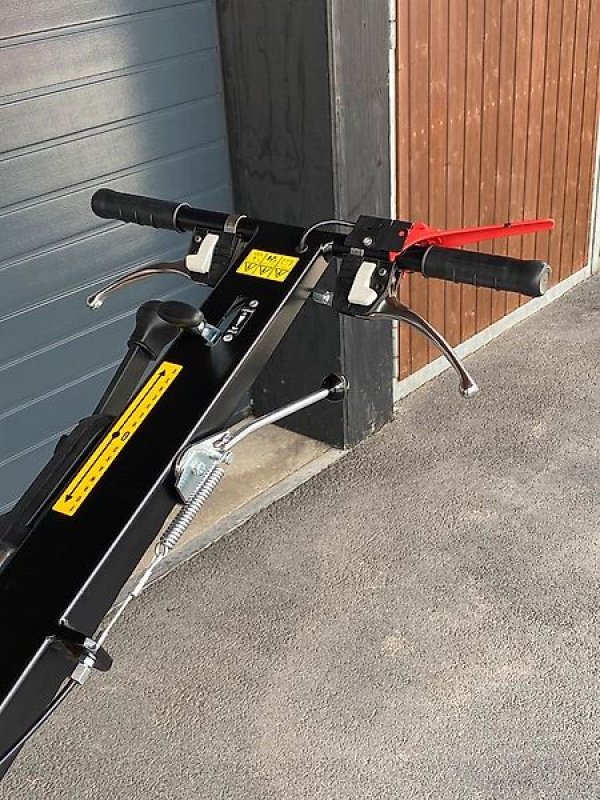 Sonstige Gartentechnik & Kommunaltechnik des Typs laski Grabenfräse Schachtfräse Schlitzfräse Kabelfräse, Gebrauchtmaschine in Schmallenberg (Bild 5)