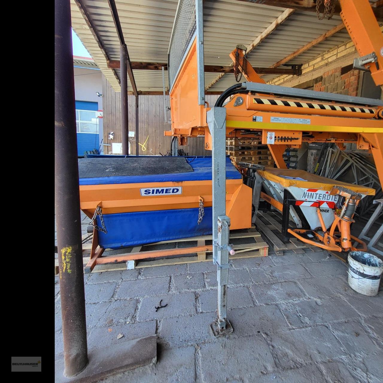 Sonstige Gartentechnik & Kommunaltechnik typu Mercedes-Benz Jotha Absetzer CombiCon 5018 U für Unimog, Gebrauchtmaschine v Hagelstadt (Obrázek 4)