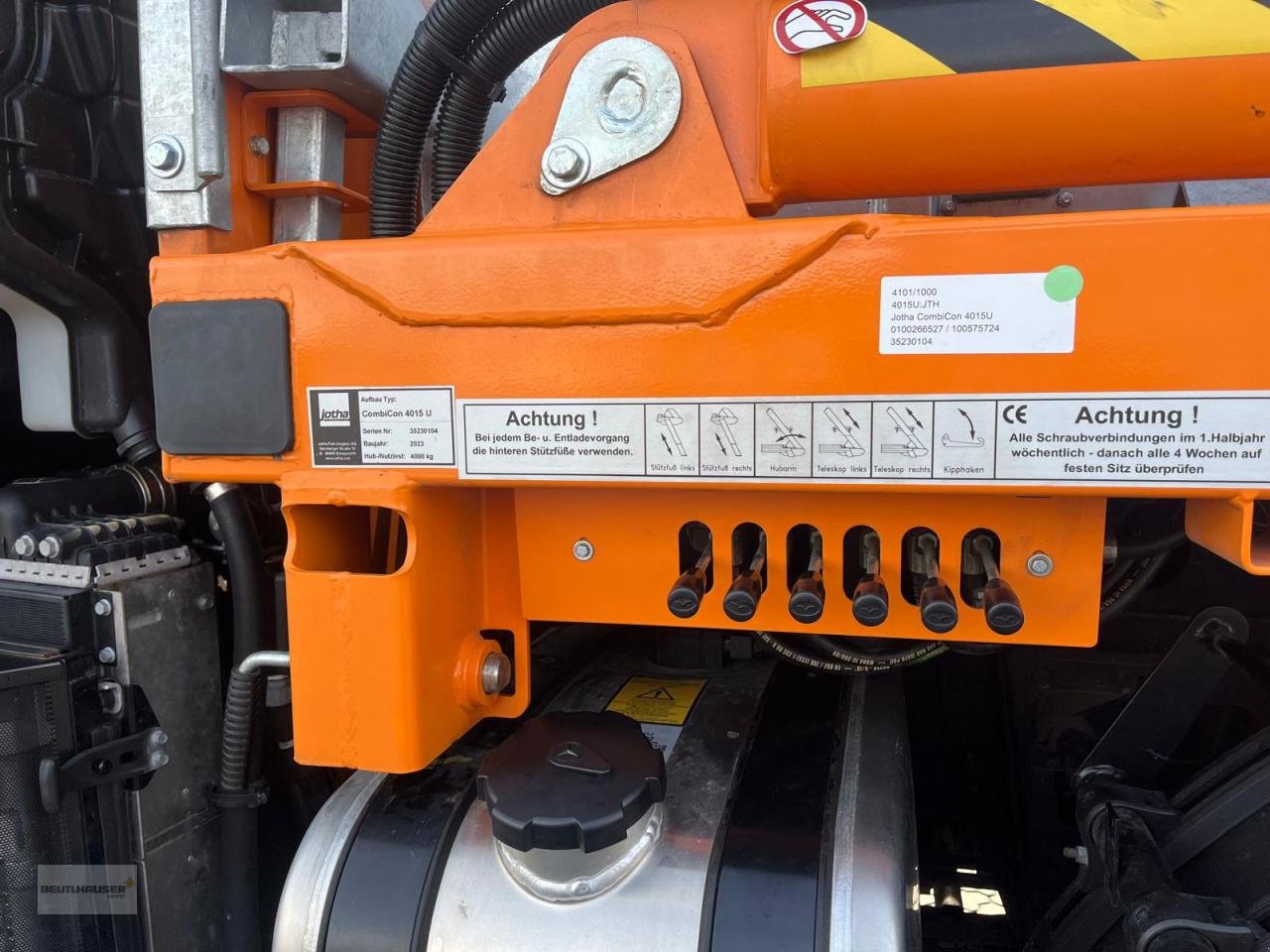 Sonstige Gartentechnik & Kommunaltechnik des Typs Mercedes-Benz Unimog U 219 mit Jotha Aufbau, Gebrauchtmaschine in Hagelstadt (Bild 14)