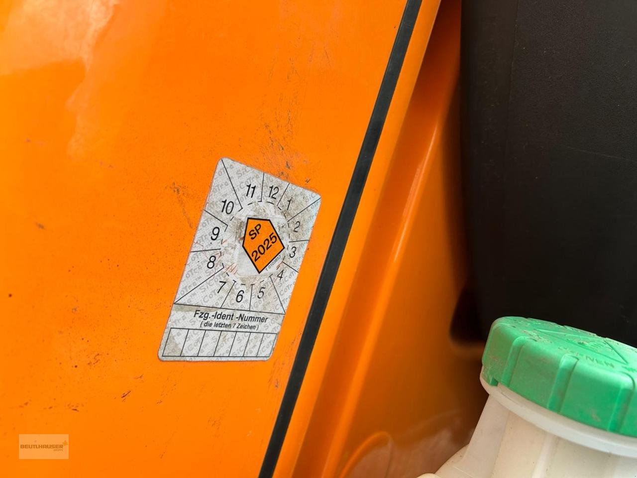 Sonstige Gartentechnik & Kommunaltechnik typu Mercedes-Benz Unimog U 318 mit Gmeiner Streuer STA 2500 TC, Gebrauchtmaschine v Hengersberg (Obrázek 14)