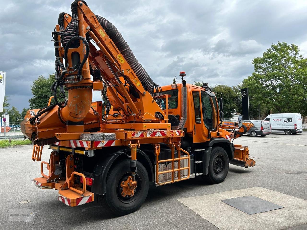 Sonstige Gartentechnik & Kommunaltechnik typu Mercedes-Benz Unimog U 430 mit Mulag MFK 500 + SB 500, Gebrauchtmaschine v Hengersberg (Obrázek 5)
