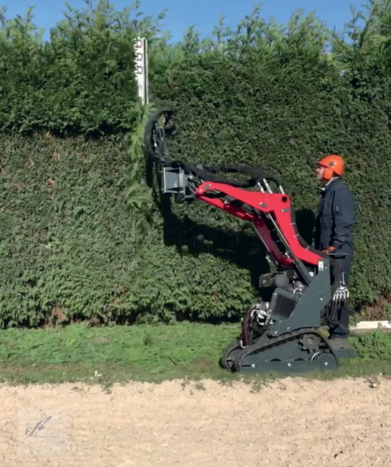 Sonstige Gartentechnik & Kommunaltechnik of the type micro-pelle microBull Minilader 0,75 m Skidlader Kompaktlader, Neumaschine in Bruckmühl (Picture 8)