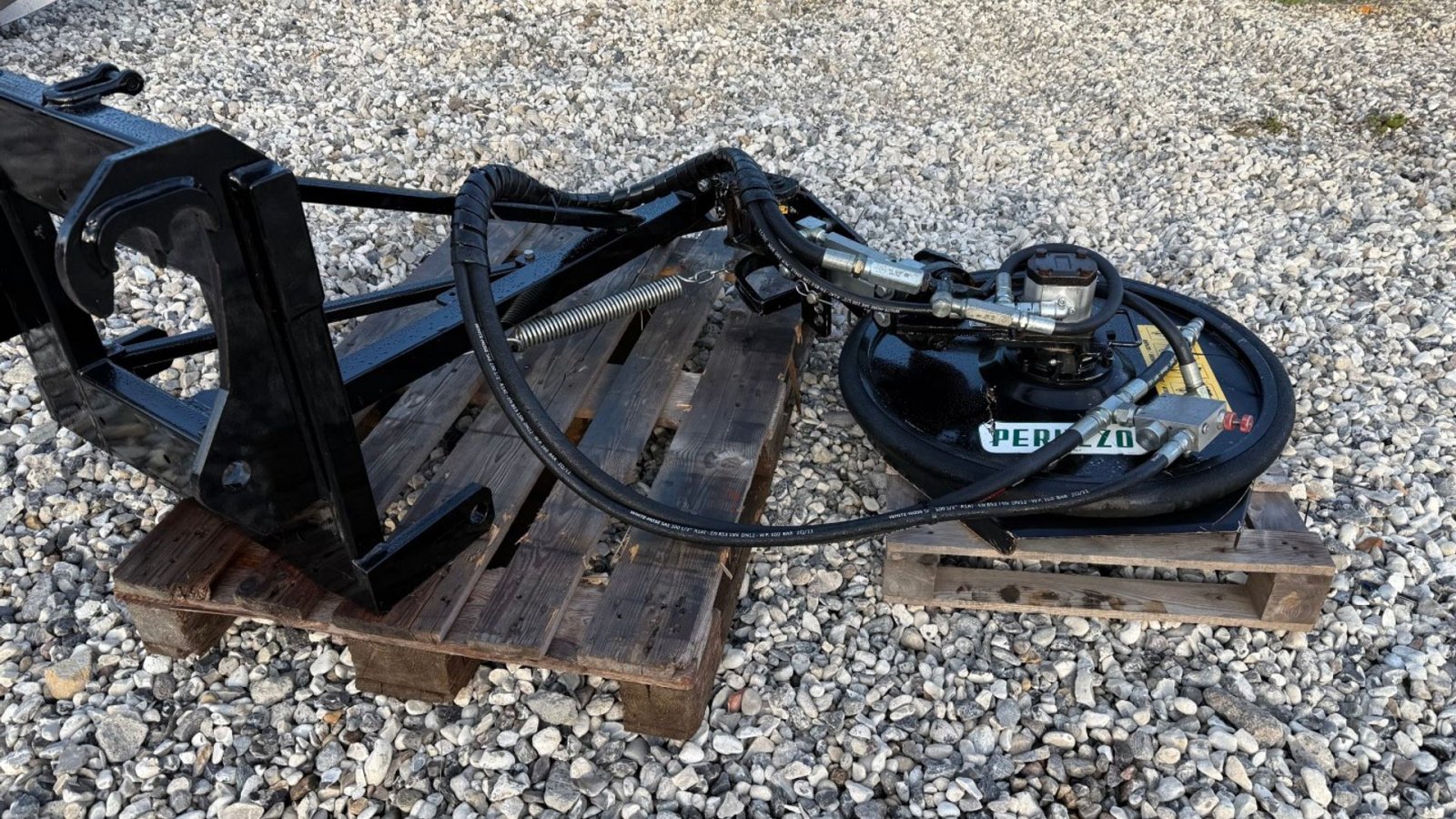 Sonstige Gartentechnik & Kommunaltechnik типа Peruzzo Slåmaskine til under hegn, Gebrauchtmaschine в Hadsten (Фотография 3)