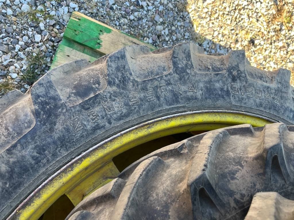 Sonstige Gartentechnik & Kommunaltechnik des Typs Sonstige Alliance 230/95-44 / 8.3-32, Gebrauchtmaschine in Mern (Bild 4)