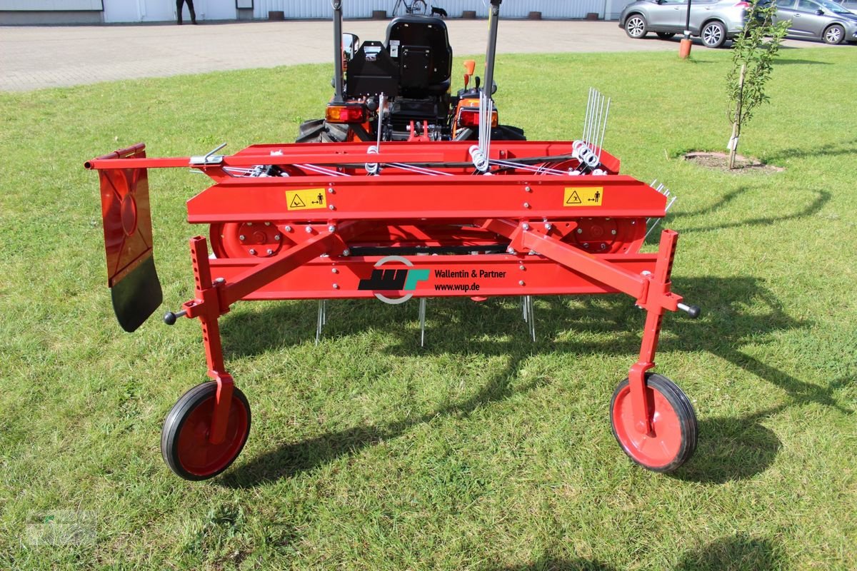 Sonstige Gartentechnik & Kommunaltechnik typu Sonstige Bandschwader Bandrechen Kombination 160-190cm, Neumaschine v Wesenberg (Obrázek 5)