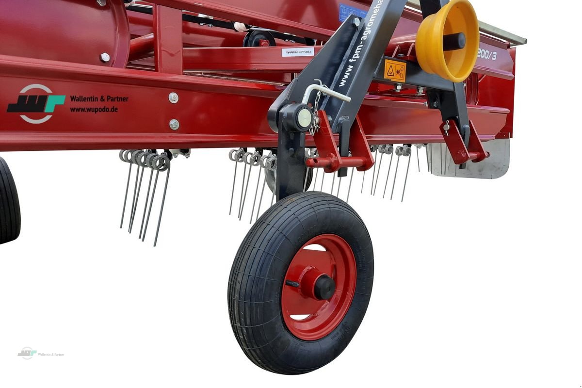 Sonstige Gartentechnik & Kommunaltechnik typu Sonstige Bandschwader Kombi 200cm-220cm ab 25 PS, Neumaschine v Wesenberg (Obrázek 4)