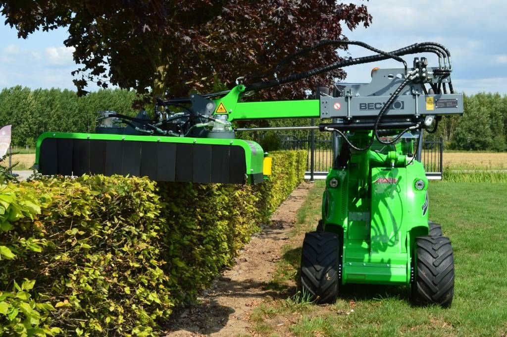 Sonstige Gartentechnik & Kommunaltechnik του τύπου Sonstige Becx Loaderarm WLA60 met HS131HR Heggensnoeier, Gebrauchtmaschine σε Erichem (Φωτογραφία 8)