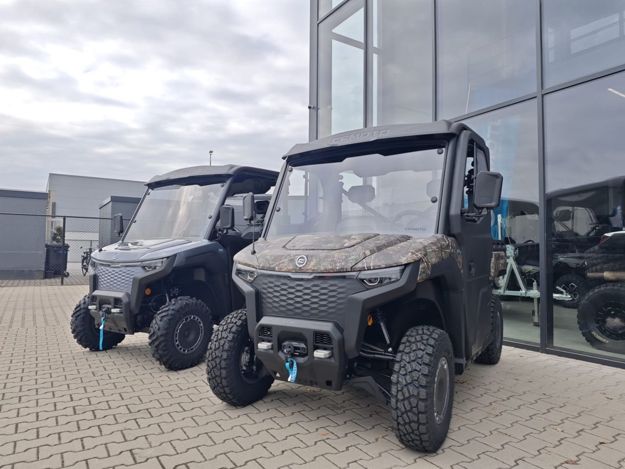 Sonstige Gartentechnik & Kommunaltechnik del tipo Sonstige CFMOTO UForce U6 EV, Neumaschine In Eersel (Immagine 9)