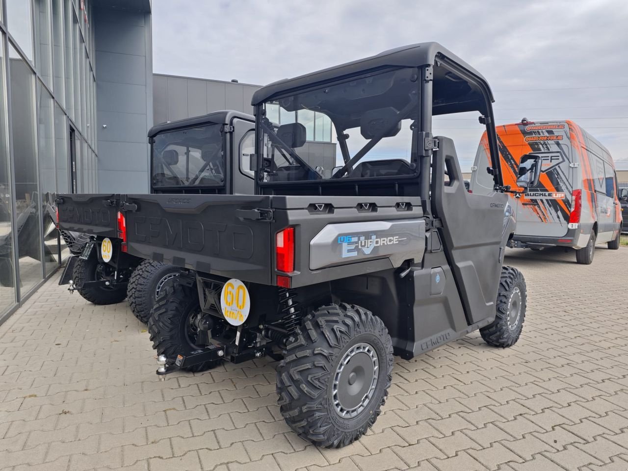 Sonstige Gartentechnik & Kommunaltechnik del tipo Sonstige CFMOTO UForce U6 EV, Neumaschine In Eersel (Immagine 2)