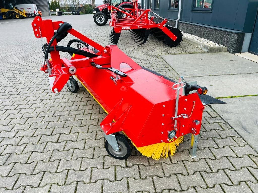 Sonstige Gartentechnik & Kommunaltechnik des Typs Sonstige D&uuml;cker HDK 2400, Neumaschine in Coevorden (Bild 4)