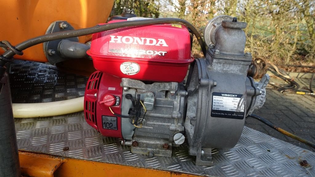 Sonstige Gartentechnik & Kommunaltechnik van het type Sonstige Empas 1000 Liter watertank met Honda pomp, Gebrauchtmaschine in IJsselmuiden (Foto 6)