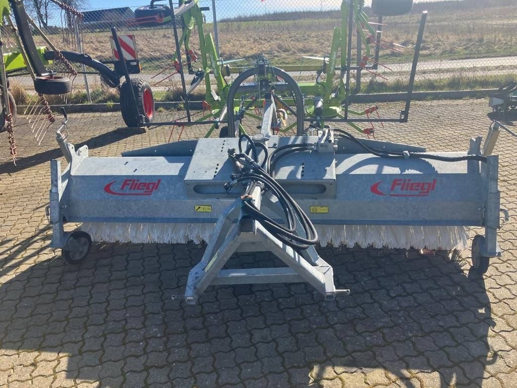 Sonstige Gartentechnik & Kommunaltechnik des Typs Sonstige Fliegl Kost 2,8 m., Gebrauchtmaschine in Hinnerup (Bild 1)