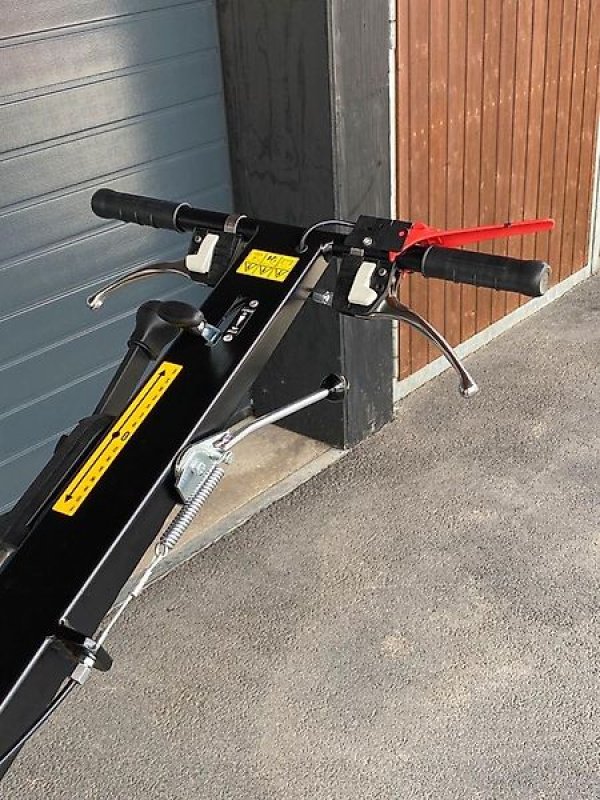 Sonstige Gartentechnik & Kommunaltechnik des Typs Sonstige Grabenfräse Kabelfräse Schachtfräse Kanalfräse Drainagefräse, Gebrauchtmaschine in Schmallenberg (Bild 11)