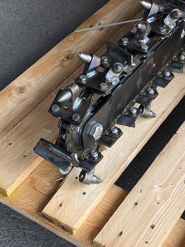 Sonstige Gartentechnik & Kommunaltechnik des Typs Sonstige Grabenfräse Kabelfräse Schachtfräse Kanalfräse Drainagefräse, Gebrauchtmaschine in Schmallenberg (Bild 12)