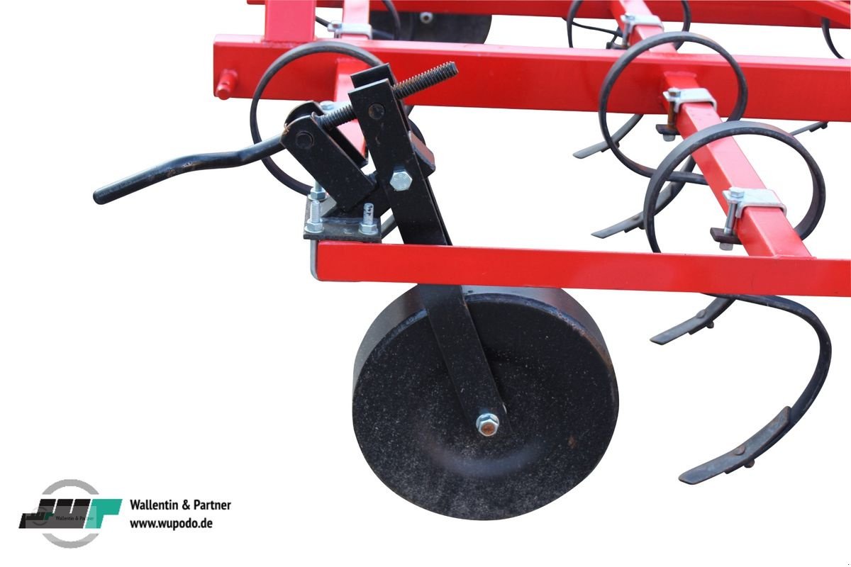 Sonstige Gartentechnik & Kommunaltechnik van het type Sonstige Grubber mit Krümelwalze 1,20 m Feingrubber, Neumaschine in Wesenberg (Foto 5)