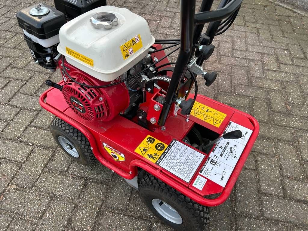 Sonstige Gartentechnik & Kommunaltechnik des Typs Sonstige Ibea IB300 zodensnijder, Neumaschine in Waalwijk (Bild 4)