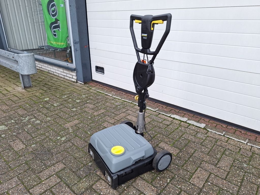 Sonstige Gartentechnik & Kommunaltechnik typu Sonstige K&auml;rcher BRS 40/1000C, Neumaschine v MARIENHEEM (Obrázek 2)