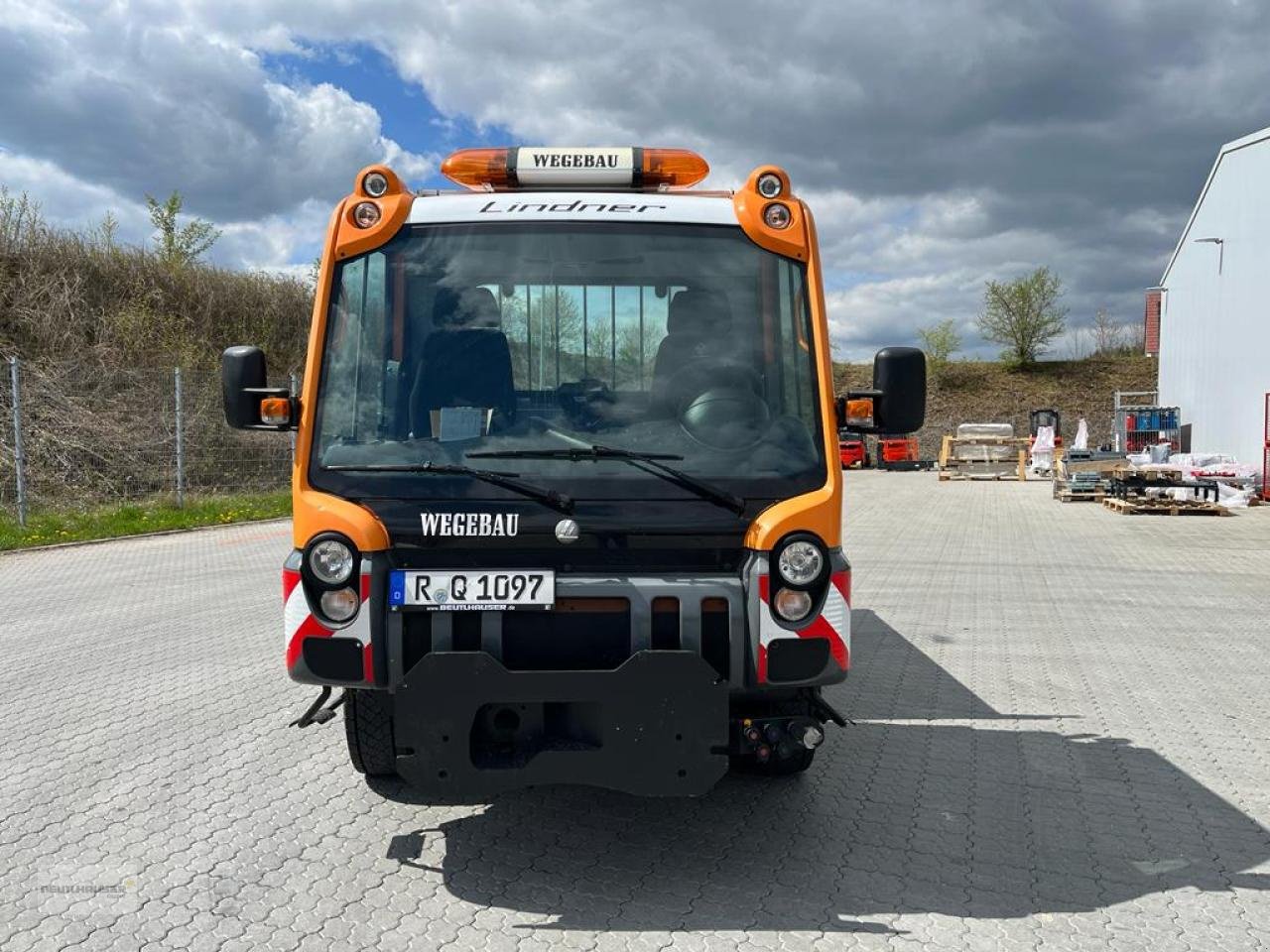 Sonstige Gartentechnik & Kommunaltechnik tipa Sonstige Lindner Unitrac 102 EP Vielzweckmaschine, Gebrauchtmaschine u Hagelstadt (Slika 3)