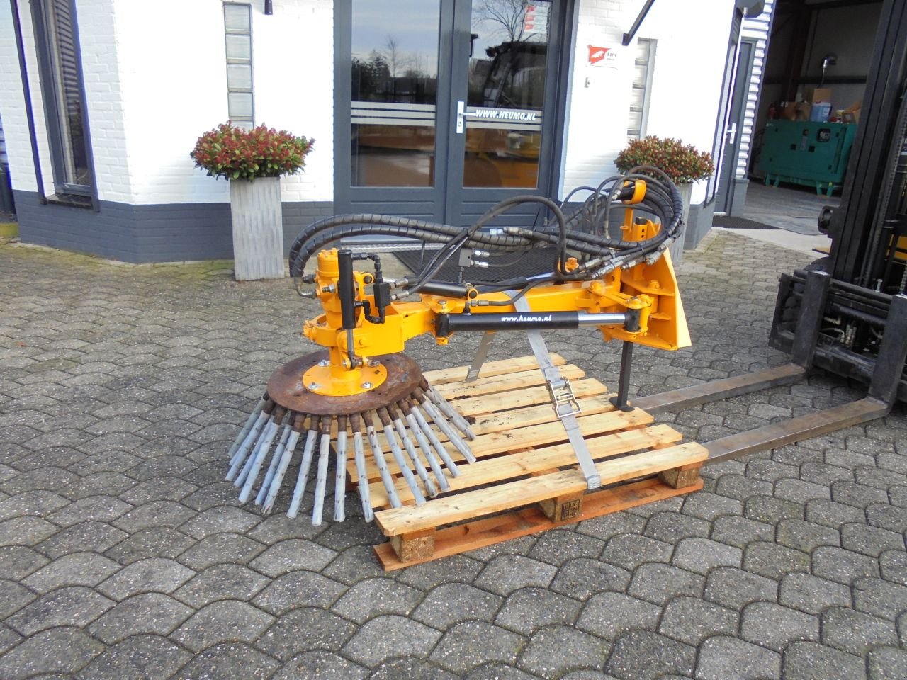 Sonstige Gartentechnik & Kommunaltechnik des Typs Sonstige LM Trac onkruidborstel, Gebrauchtmaschine in Hedel (Bild 4)