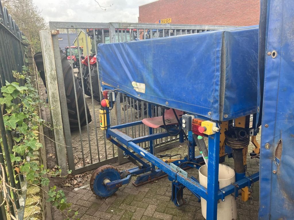 Sonstige Gartentechnik & Kommunaltechnik typu Sonstige Lommers Rond Snoeimachine rondsnoeier, kluitensteker en Fiat 80-, Gebrauchtmaschine v Wierden (Obrázok 8)