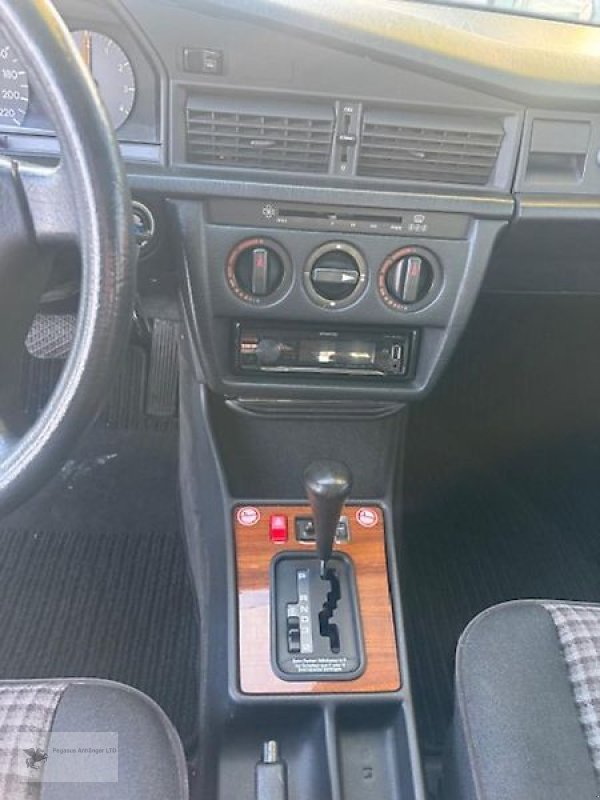 Sonstige Gartentechnik & Kommunaltechnik typu Sonstige Mercedes Benz 190 E 1.8 PKW Oldtimer Limousine Automatik, Gebrauchtmaschine w Gevelsberg (Zdjęcie 8)