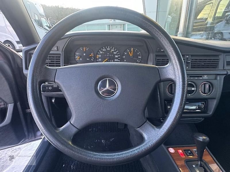 Sonstige Gartentechnik & Kommunaltechnik typu Sonstige Mercedes Benz 190 E 1.8 PKW Oldtimer Limousine Automatik, Gebrauchtmaschine w Gevelsberg (Zdjęcie 9)