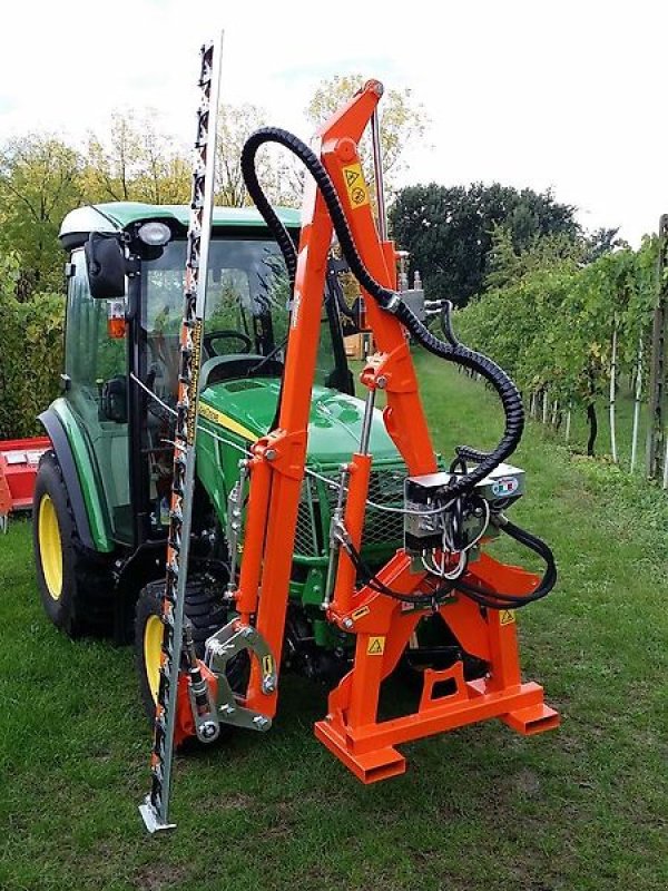 Sonstige Gartentechnik & Kommunaltechnik van het type Sonstige Rinieri Heckenschere mit Arm Schere hydraulischer Heckenschneider, Gebrauchtmaschine in Schmallenberg (Foto 3)