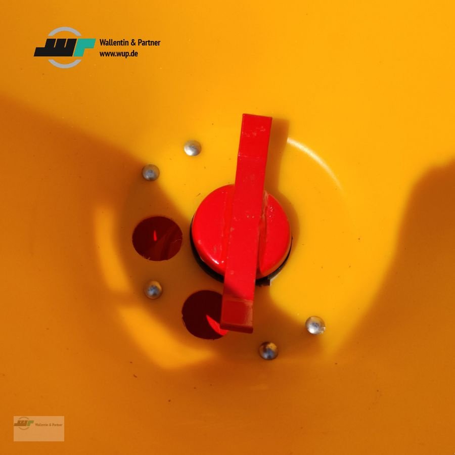 Sonstige Gartentechnik & Kommunaltechnik des Typs Sonstige Salzstreuer 200 Liter Universalstreuer Streuer, Neumaschine in Wesenberg (Bild 3)